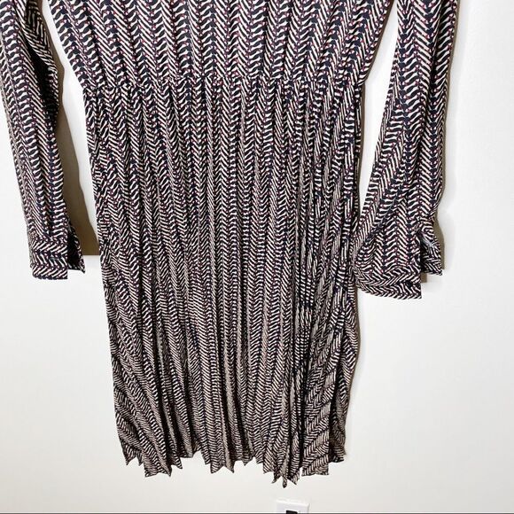 Lola Italy Pleated Midi Length Shirt Dress Large - Picture 8 of 9